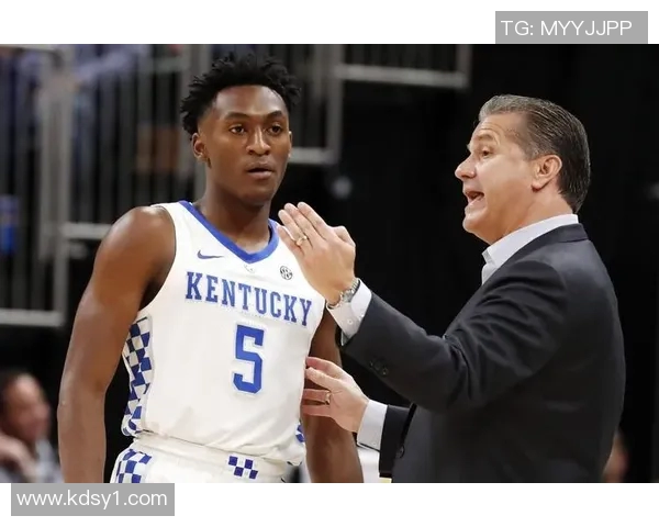 伊曼纽尔奎克利：从新秀到明星球员的成长之路与未来展望